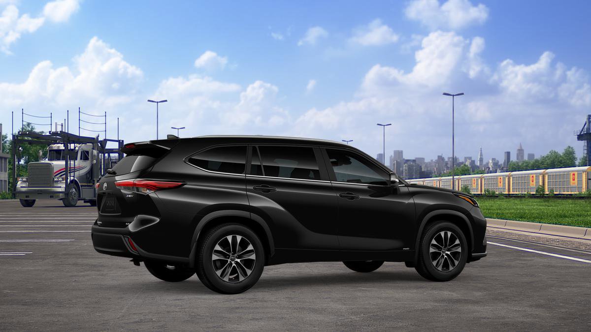 New 2026 Toyota Highlander XLE image 13