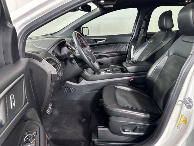 Used 2022 Ford Edge ST-Line image 11