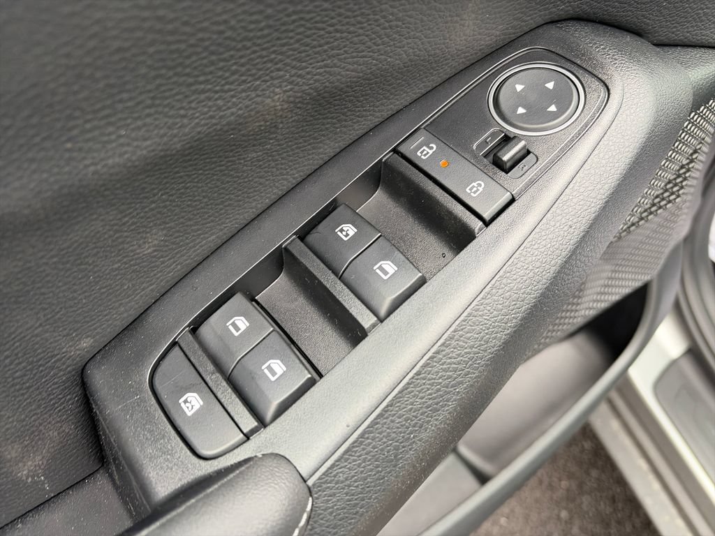 New 2026 Kia Seltos S AWD/4WD image 16