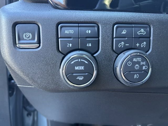Used 2025 Chevrolet Silverado 1500 High Country image 12
