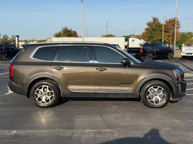 Used 2020 Kia Telluride EX image 2