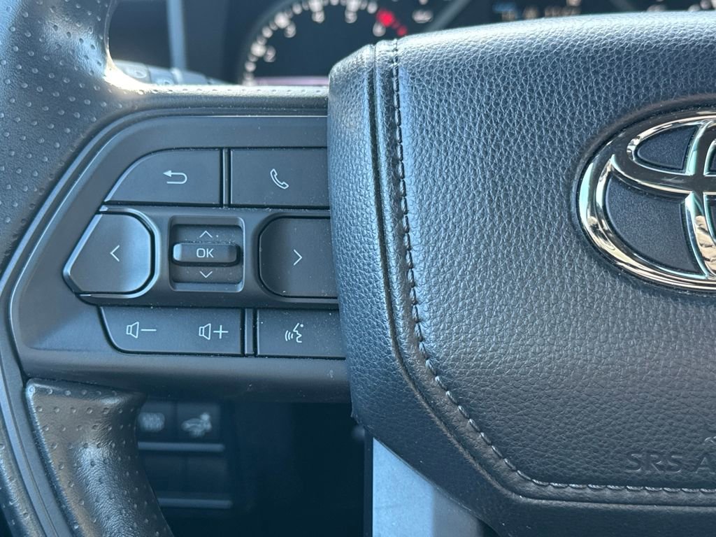 Used 2025 Toyota Tundra SR5 image 17