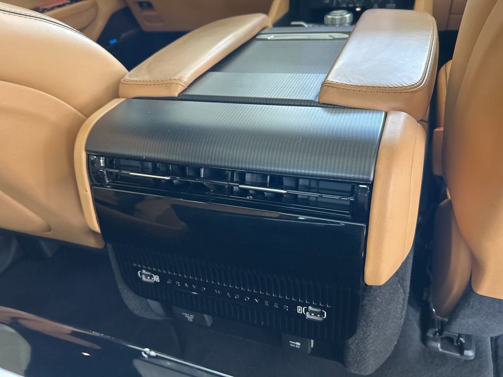 Used 2025 Jeep Grand Wagoneer L Series III w/ Rear Seat Video Group 1 image 39
