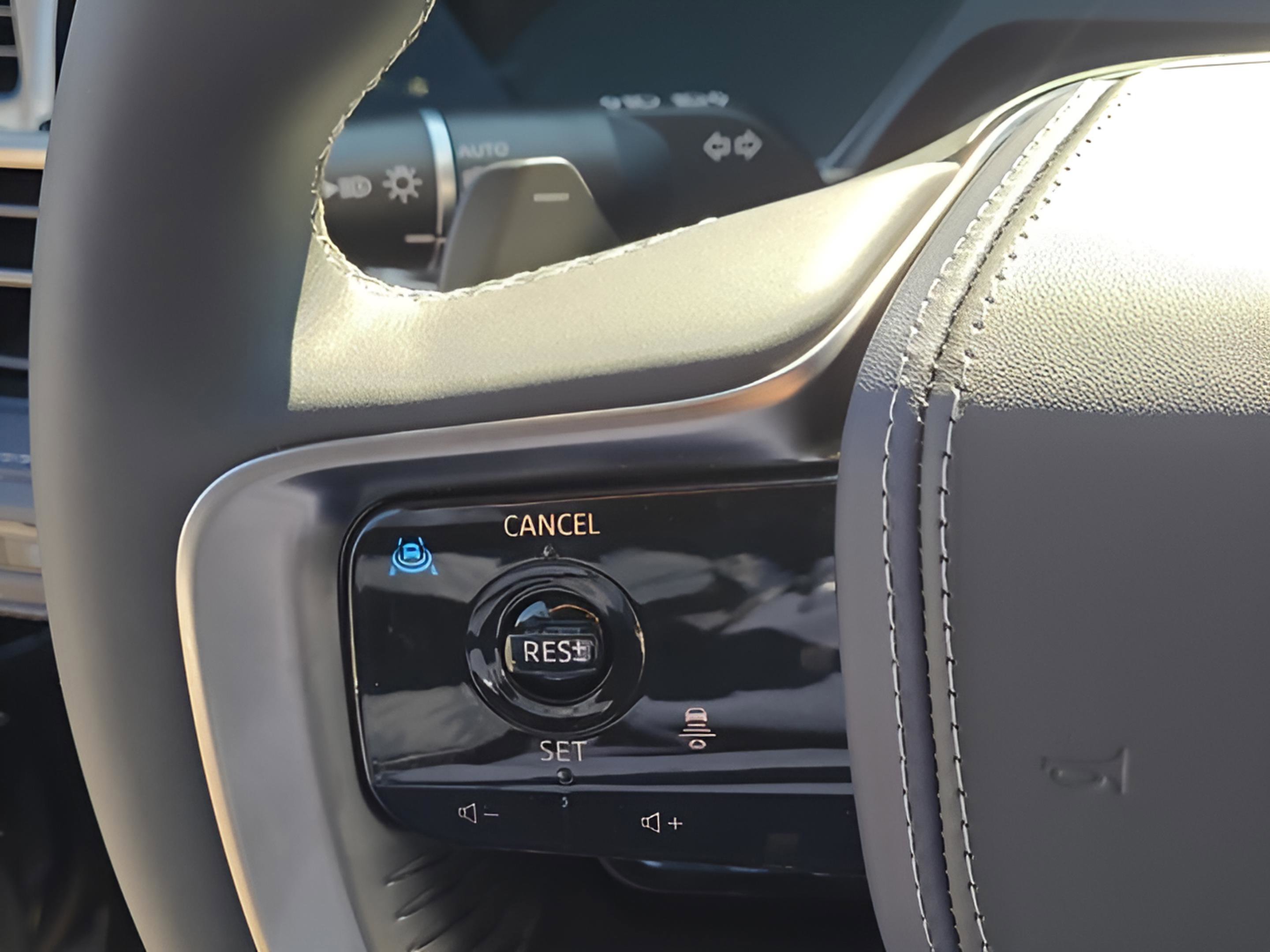 New 2026 INFINITI QX80 4WD w/ Sport Exterior Package image 22