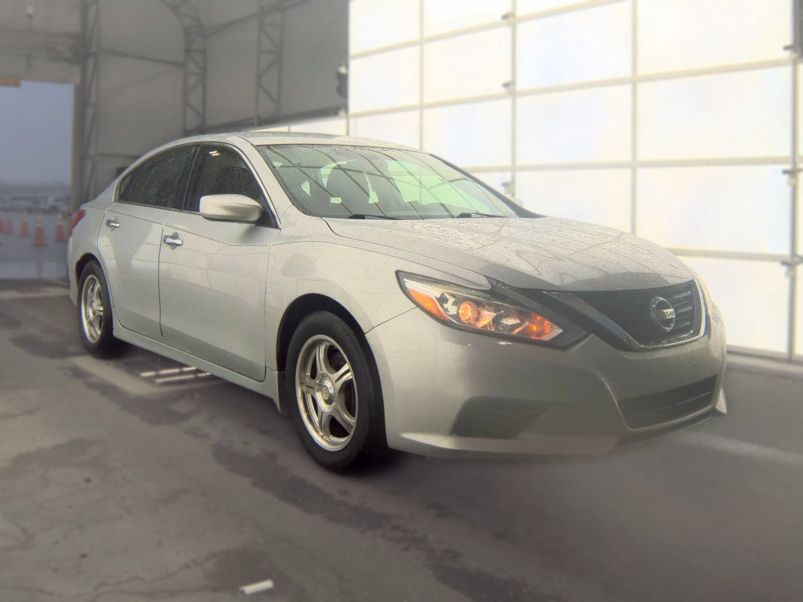 Used 2018 Nissan Altima 2.5 S w/ S Convenience Package FWD image 4