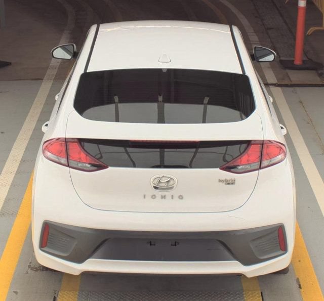 Used 2022 Hyundai Ioniq Blue FWD image 2