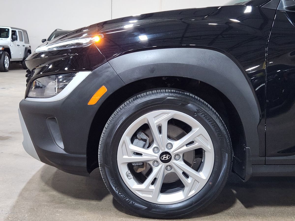 Used 2023 Hyundai Kona SEL w/ Convenience Package AWD/4WD image 5