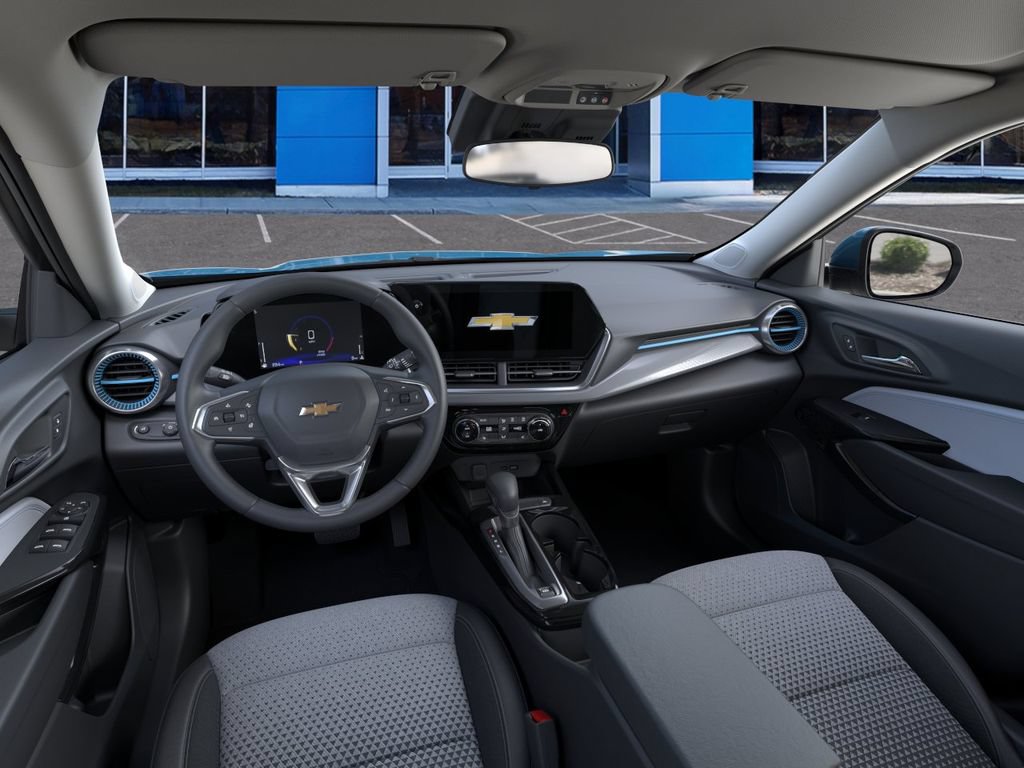 New 2026 Chevrolet Trax LT w/ LT Convenience Package FWD image 15