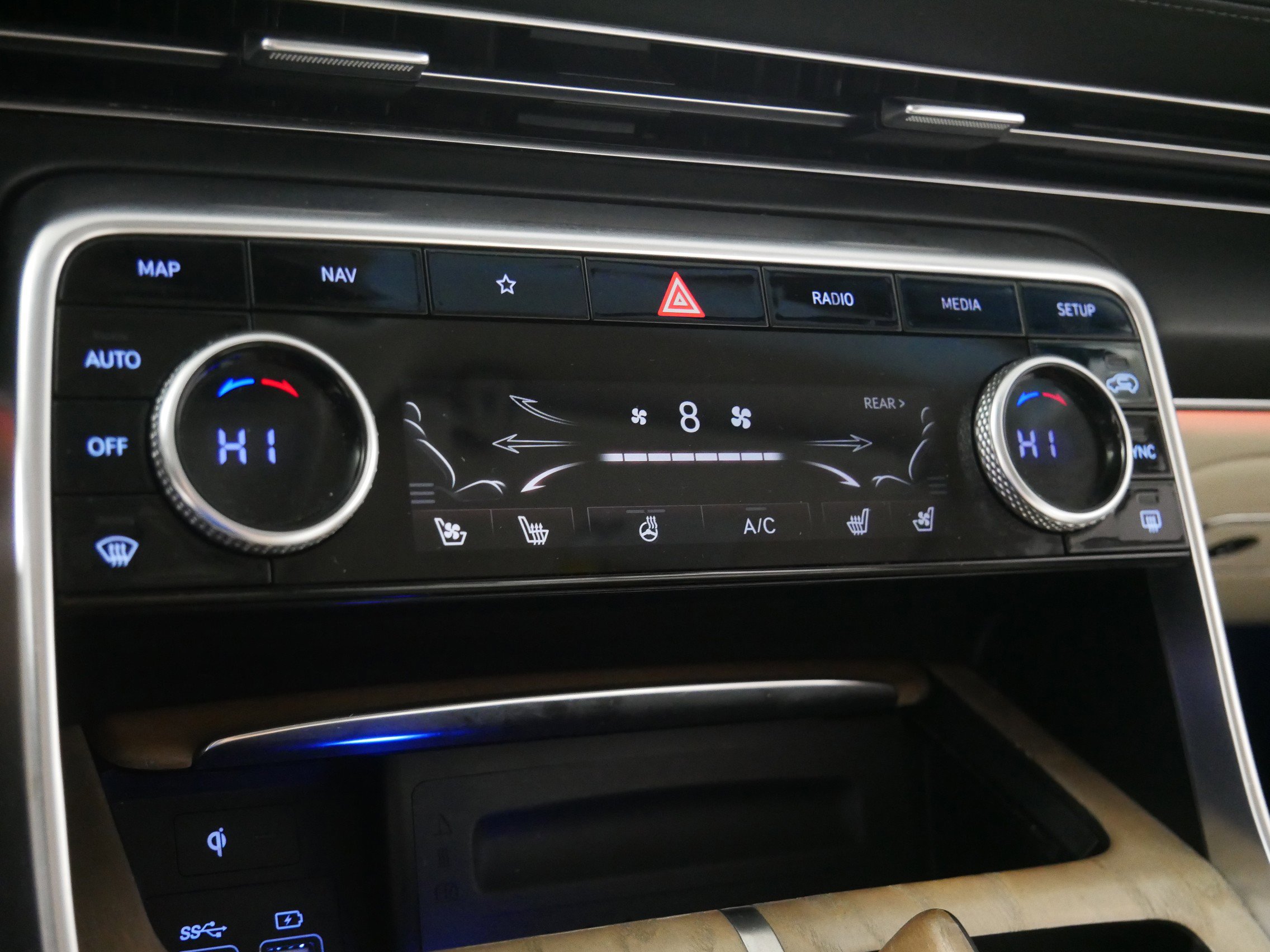 Used 2021 Genesis GV80 3.5T w/ Prestige Package 07 image 23