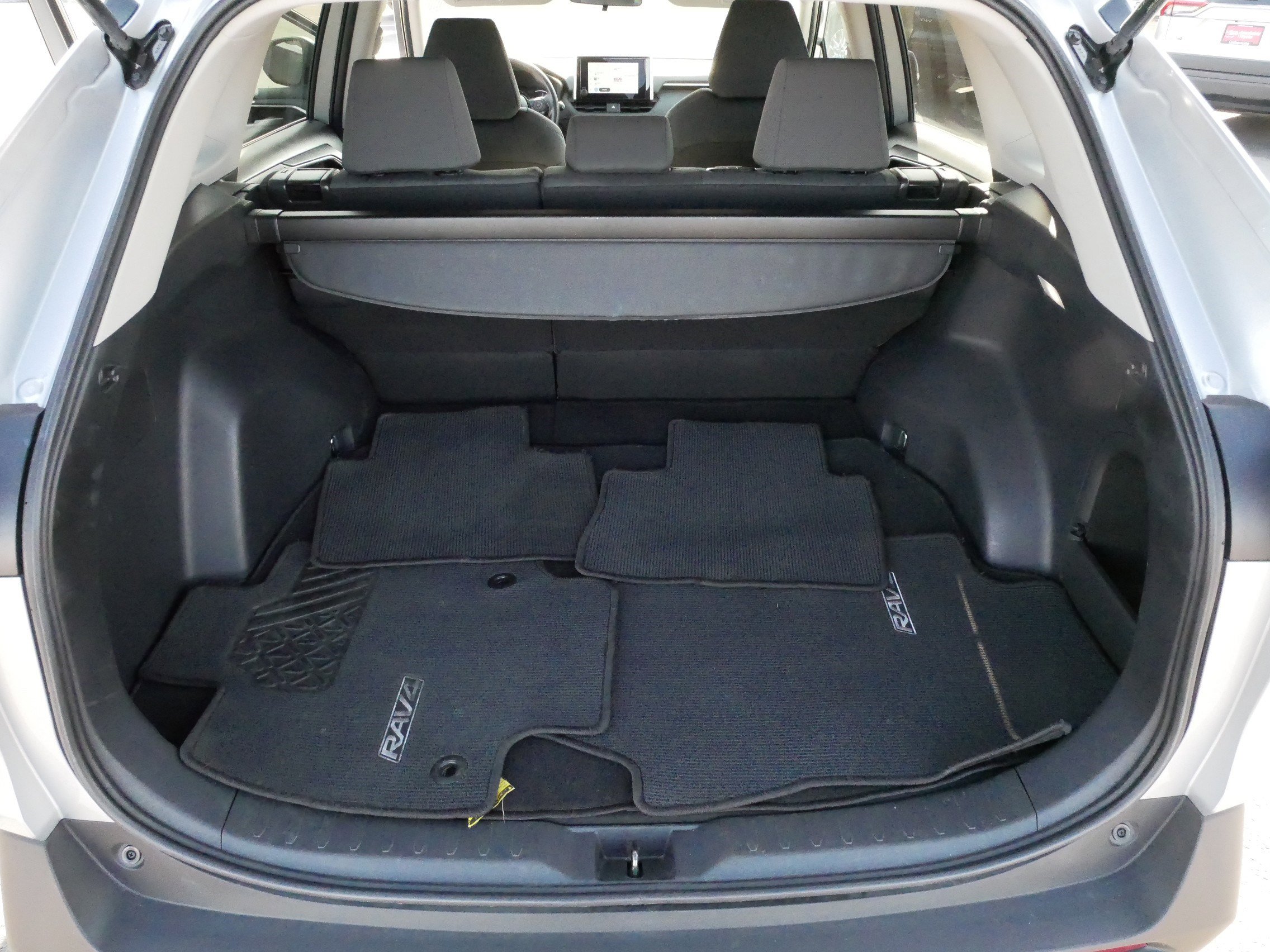 Certified 2024 Toyota RAV4 XLE image 18