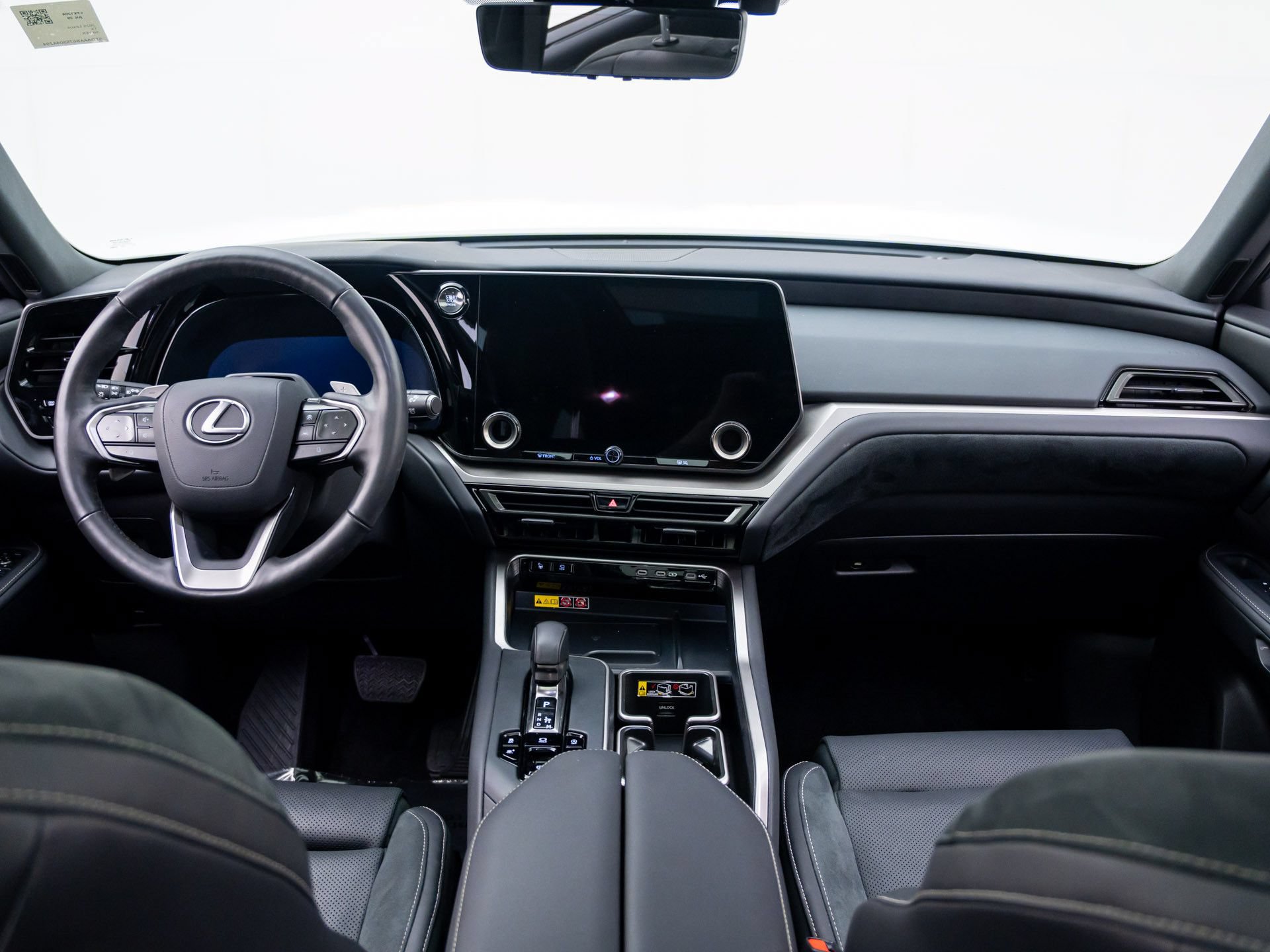 Used 2025 Lexus TX 350 AWD image 9