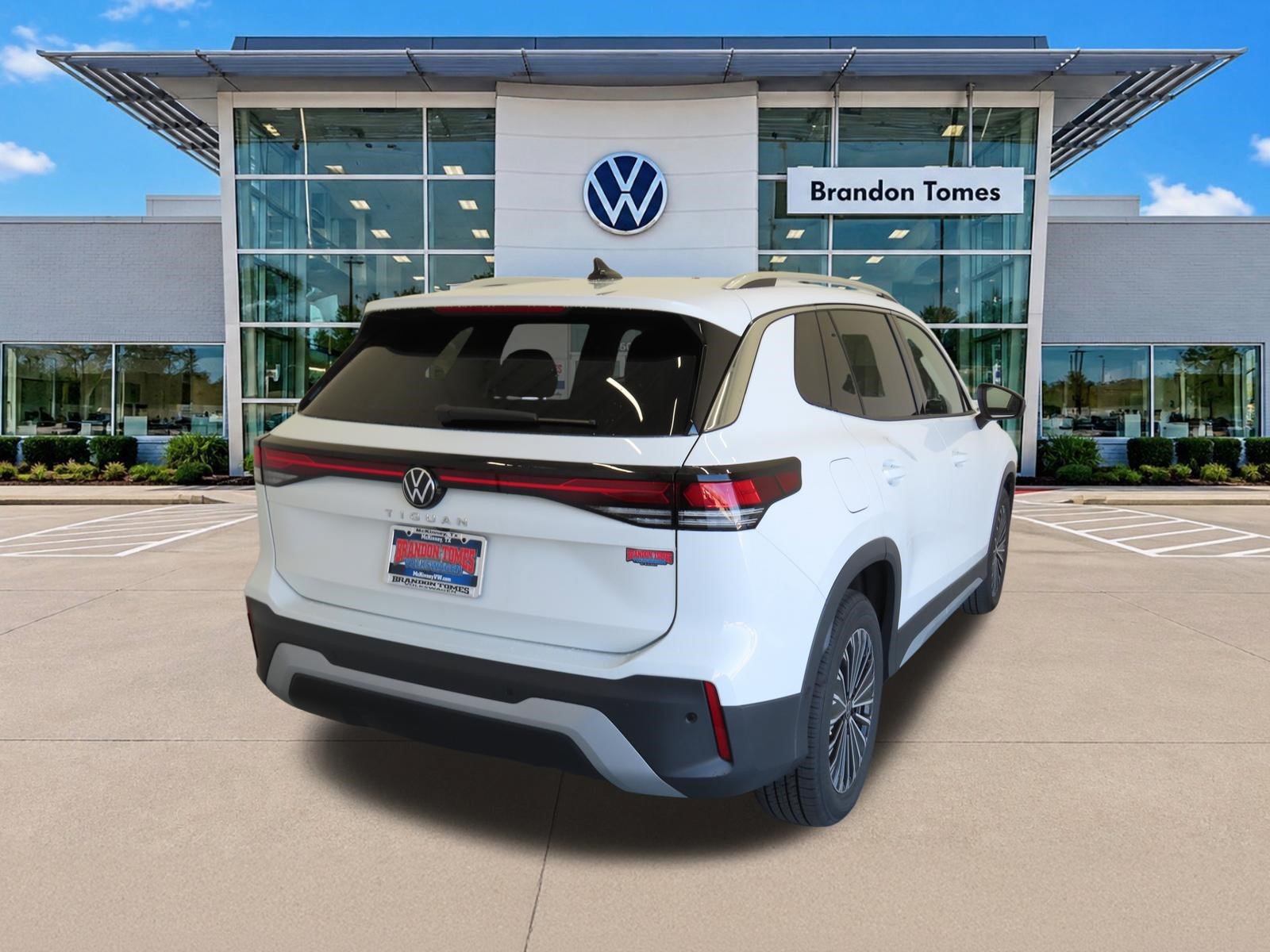New 2026 Volkswagen Tiguan S FWD image 3
