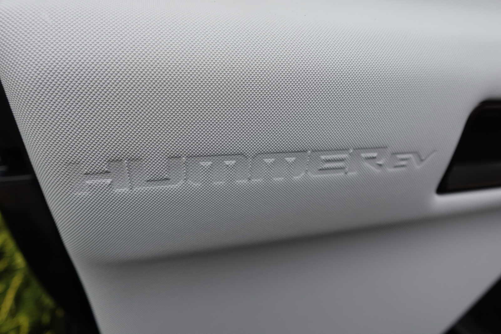 New 2024 GMC Hummer EV 2X w/ Extreme Off-Road Package image 12