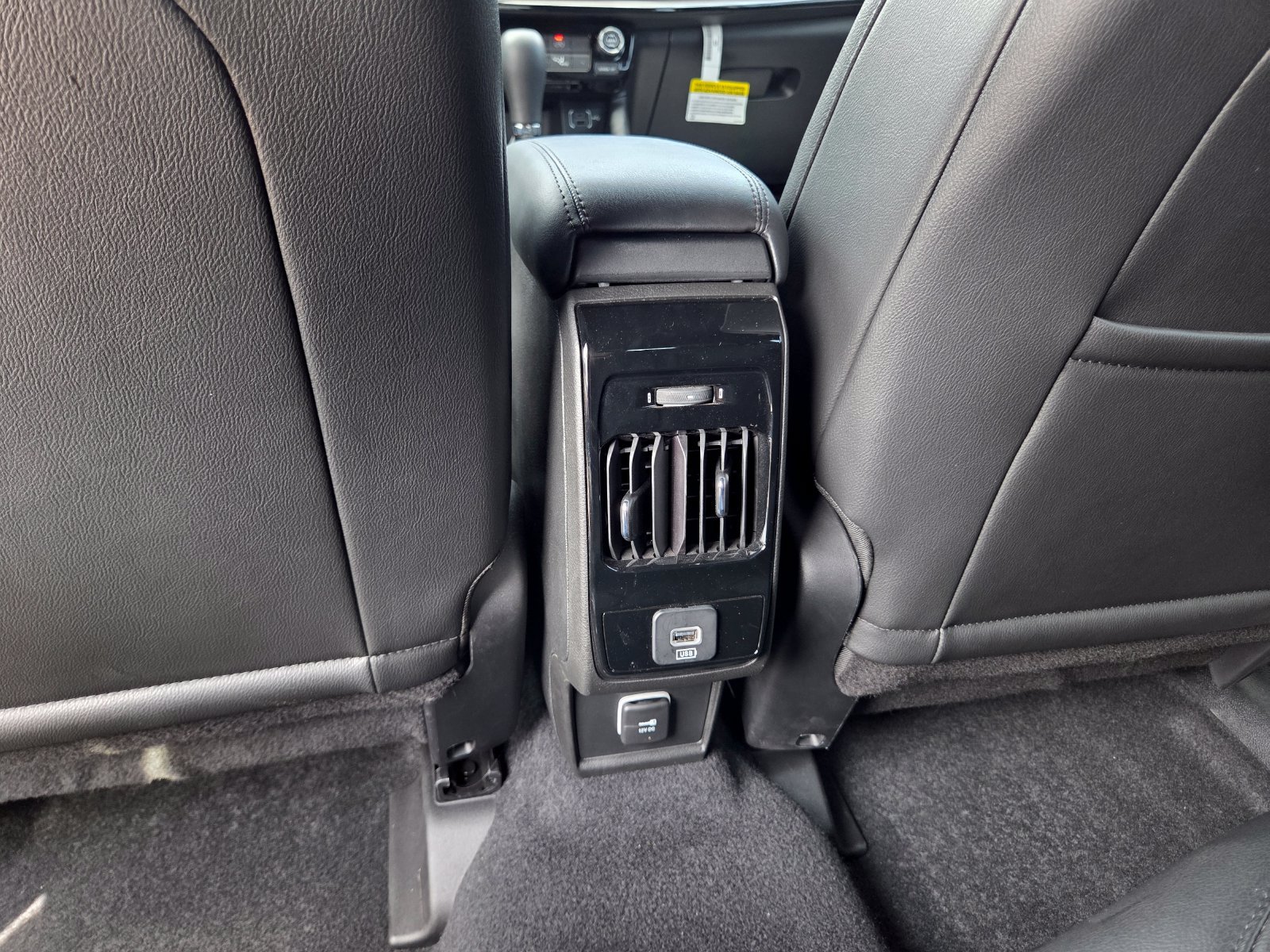 New 2026 Jeep Compass Latitude AWD/4WD image 20