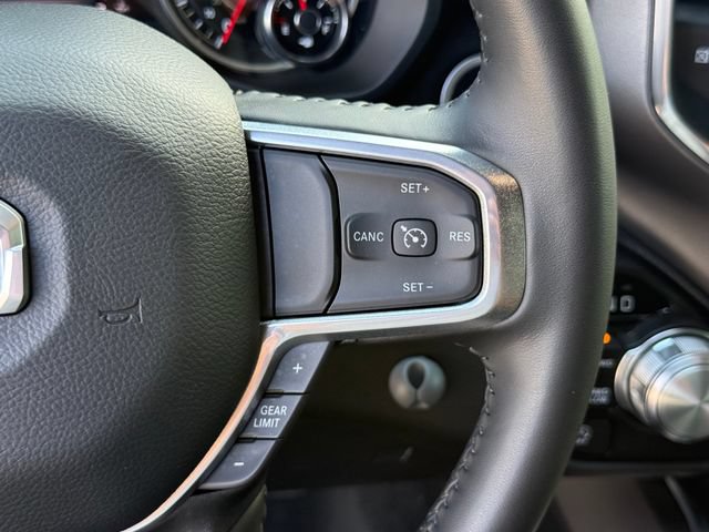 Used 2024 RAM 1500 Laramie AWD/4WD image 17
