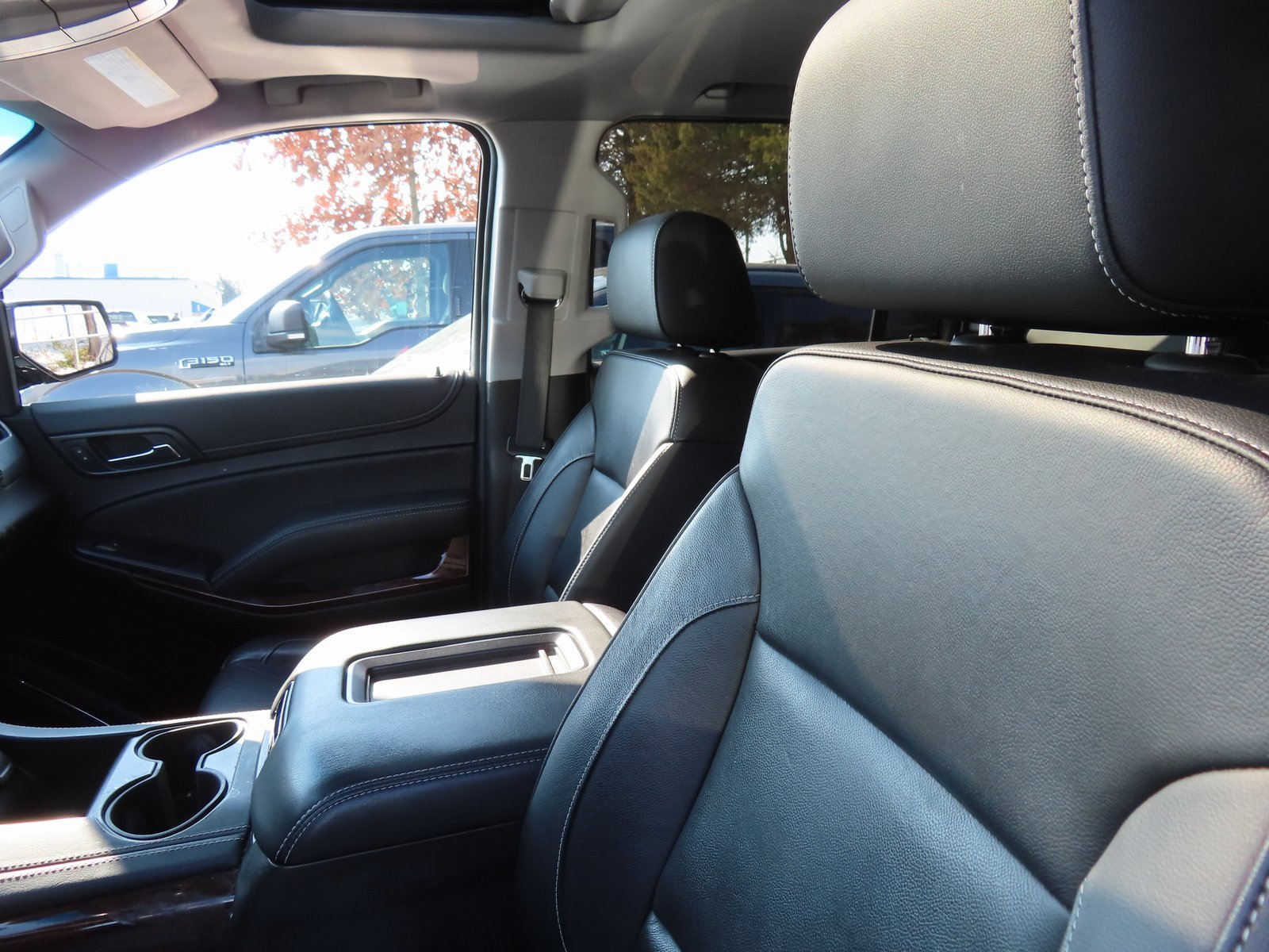 Used 2019 GMC Yukon XL SLT image 28