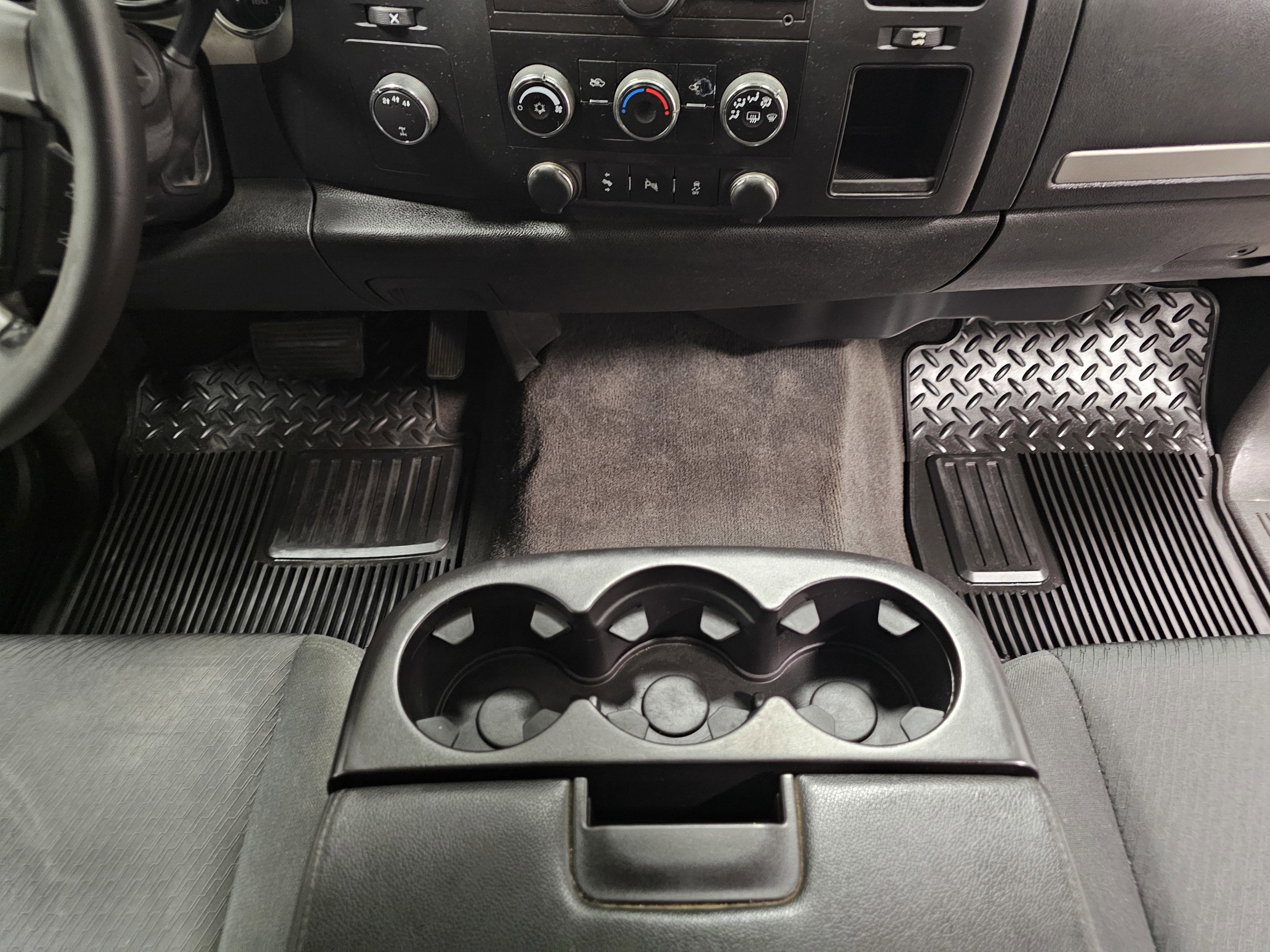 Used 2013 Chevrolet Silverado 2500 LT w/ Convenience Package AWD/4WD image 19