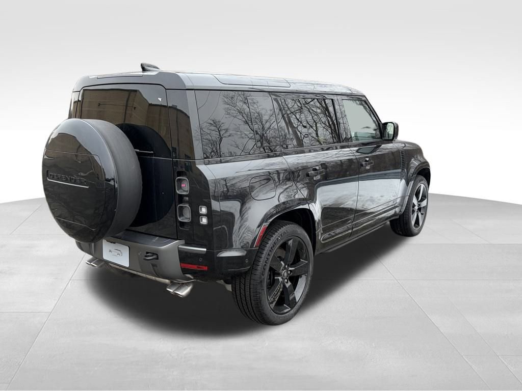 New 2025 Land Rover Defender 110 V8 image 8