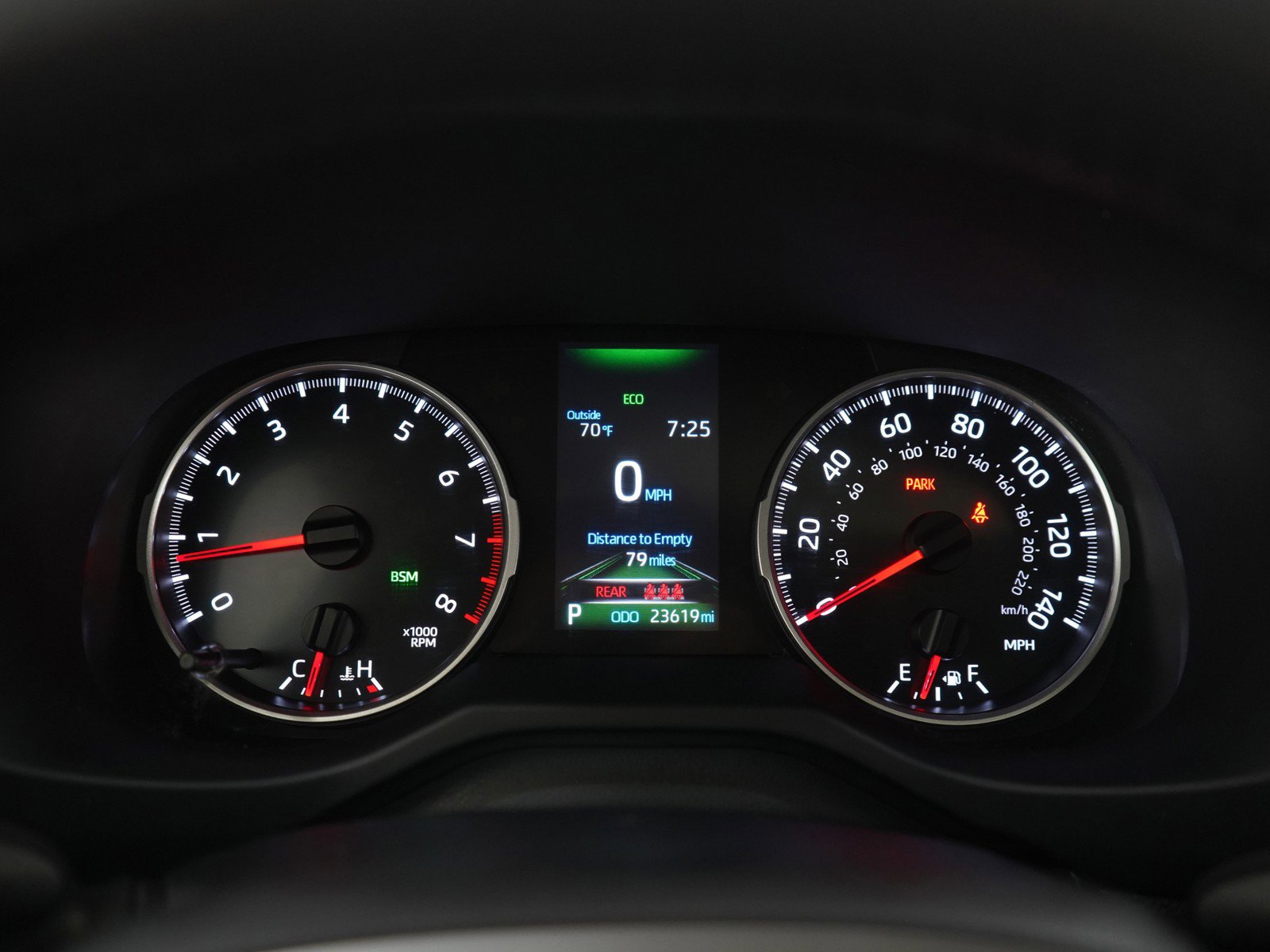 Used 2022 Toyota RAV4 XLE image 25