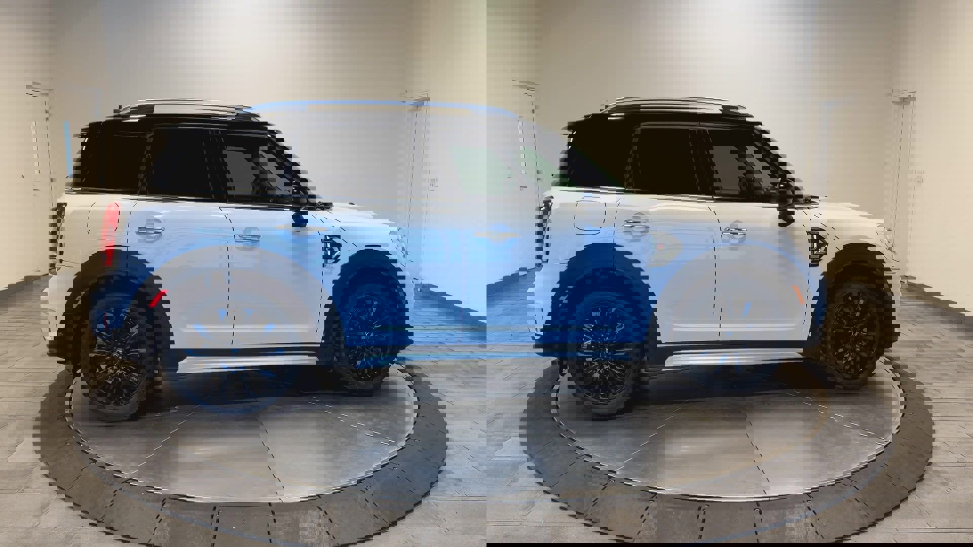 Used 2017 MINI Cooper Countryman S image 8