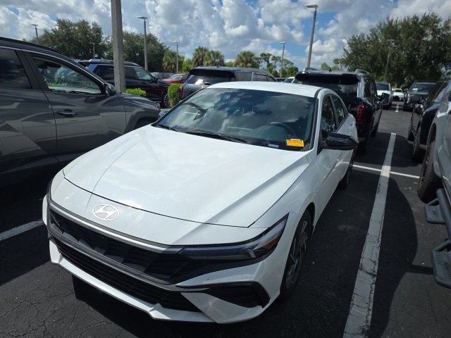 Used 2025 Hyundai Elantra Sport