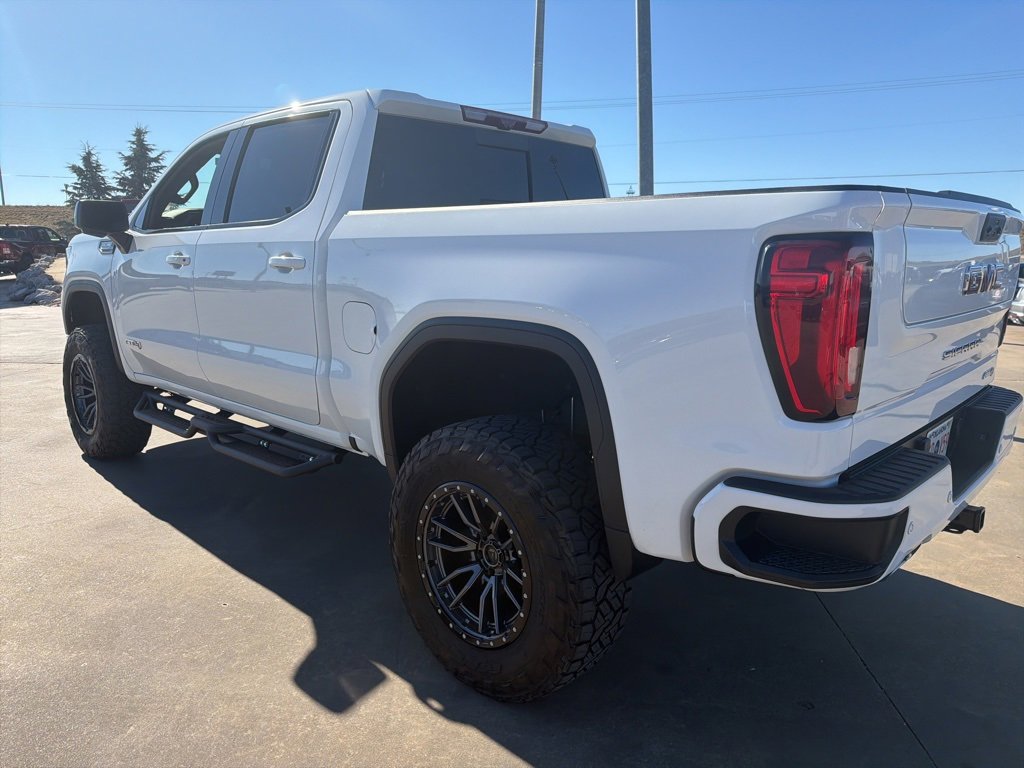 Used 2023 GMC Sierra 1500 AT4 w/ Technology Package image 5