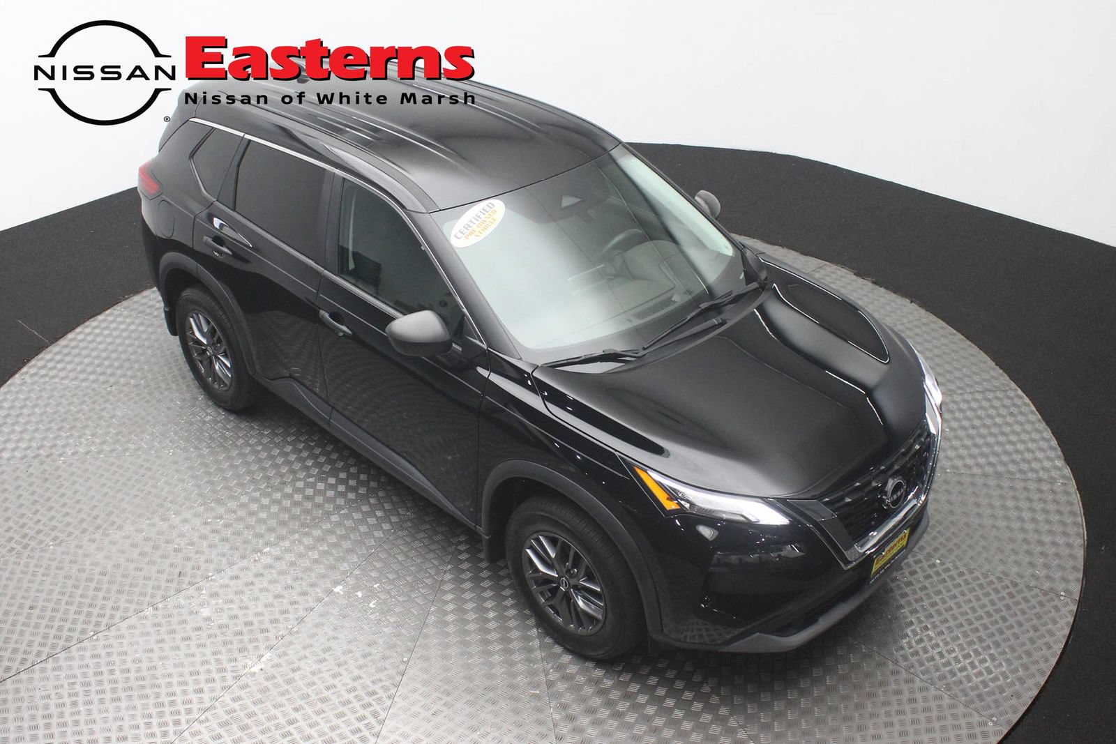 Used 2023 Nissan Rogue S AWD/4WD image 3