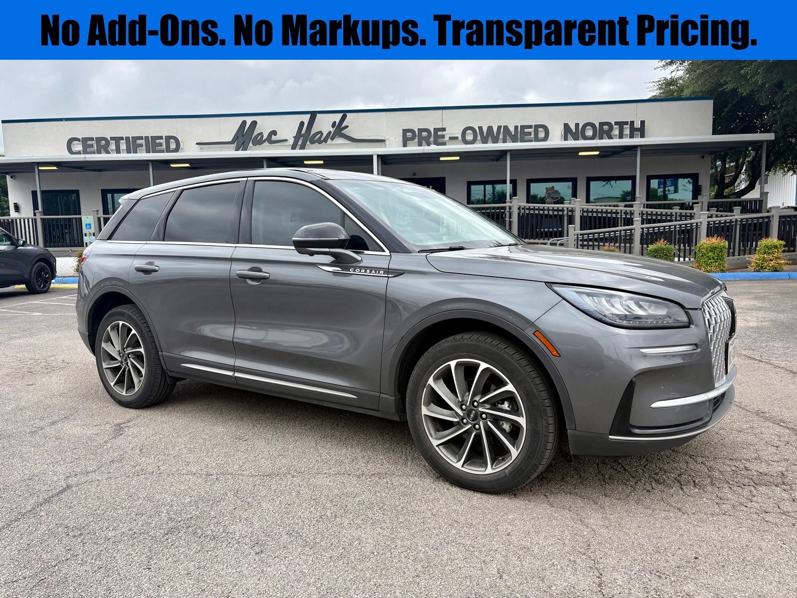 Used 2023 Lincoln Corsair FWD w/ Equipment Group 101A image 1