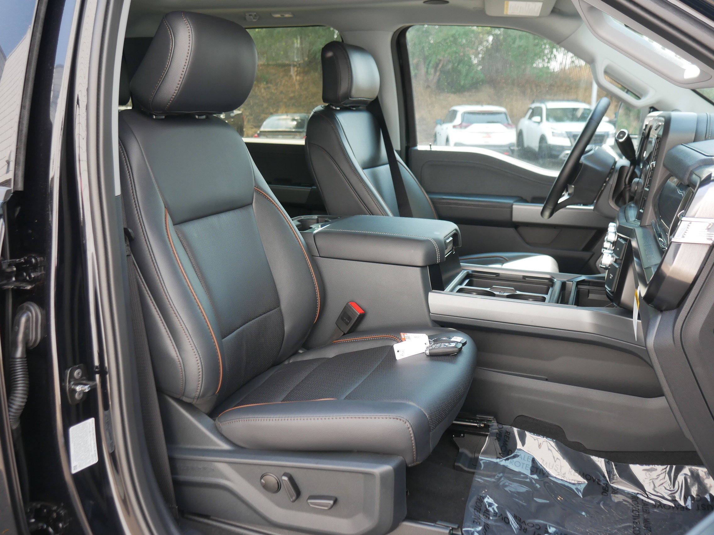 New 2026 Ford F350 Lariat image 32