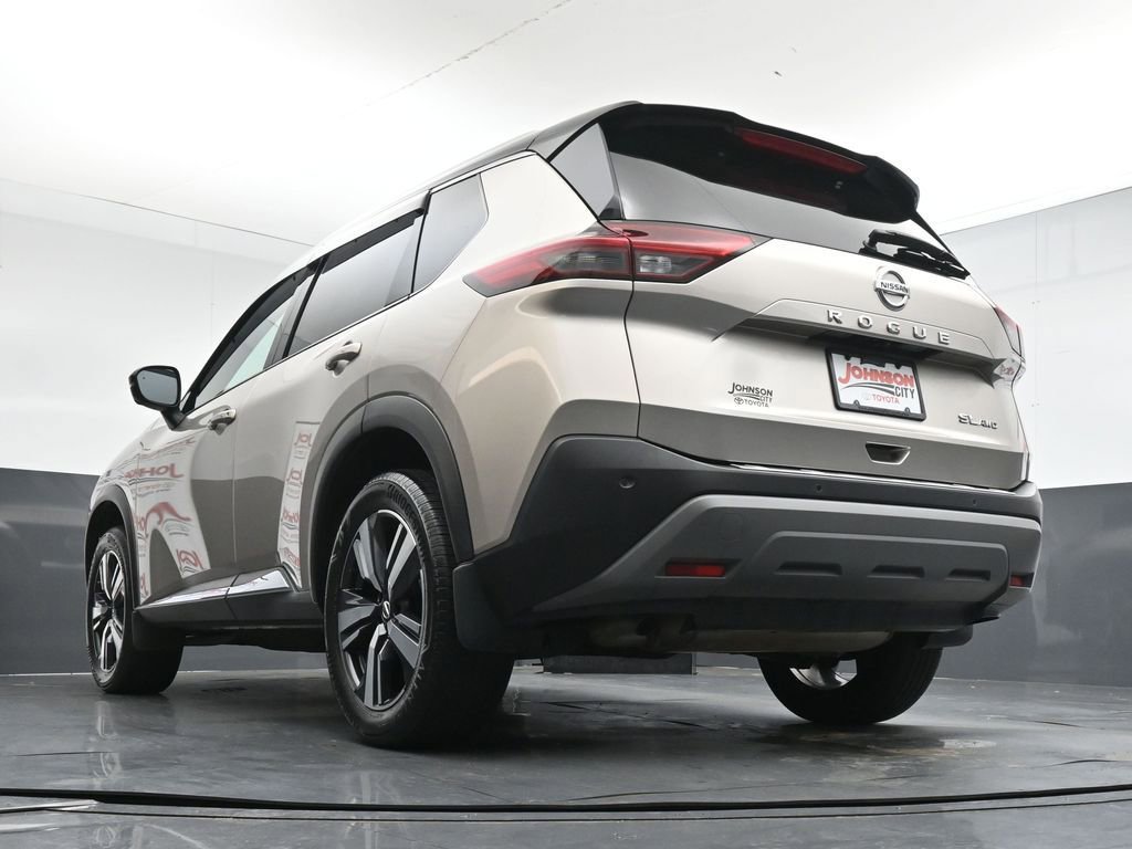 Used 2021 Nissan Rogue SL image 35