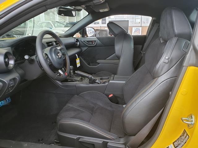 New 2026 Toyota GR86 YUZU Limited image 10