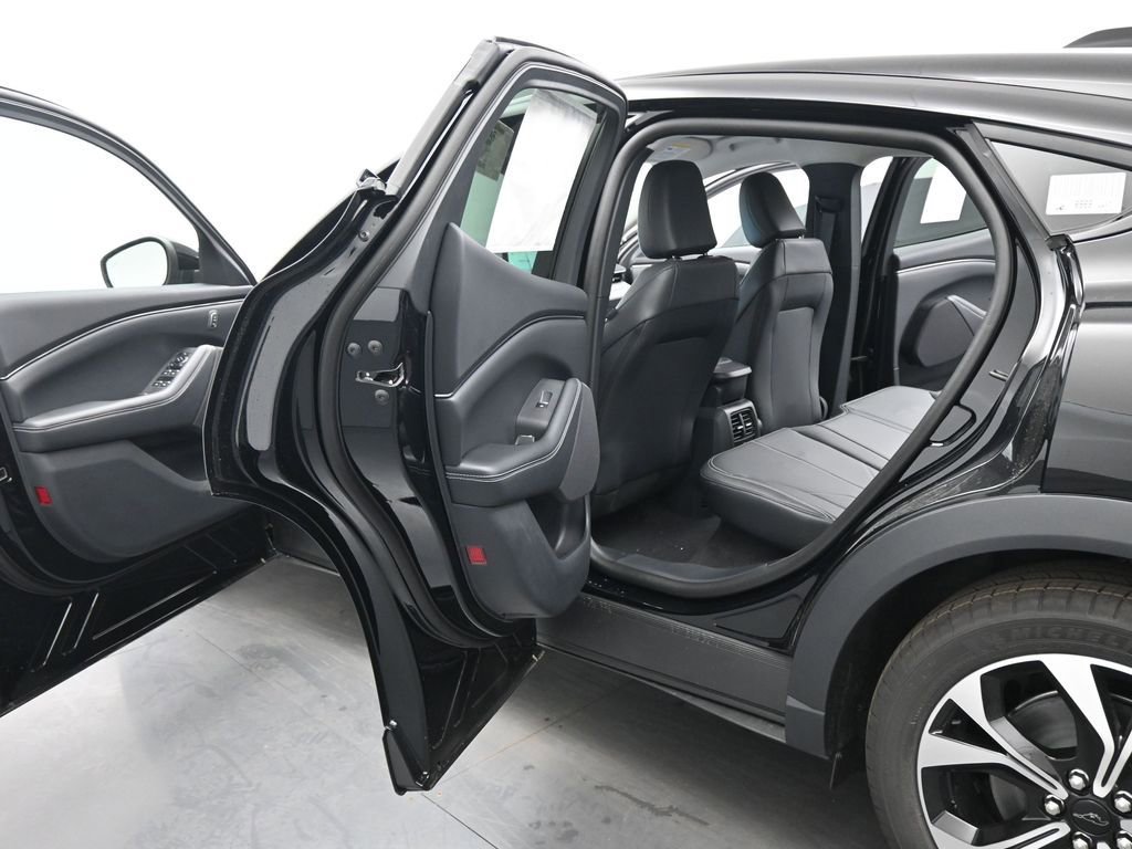 New 2026 Ford Mustang Mach-E Select image 17