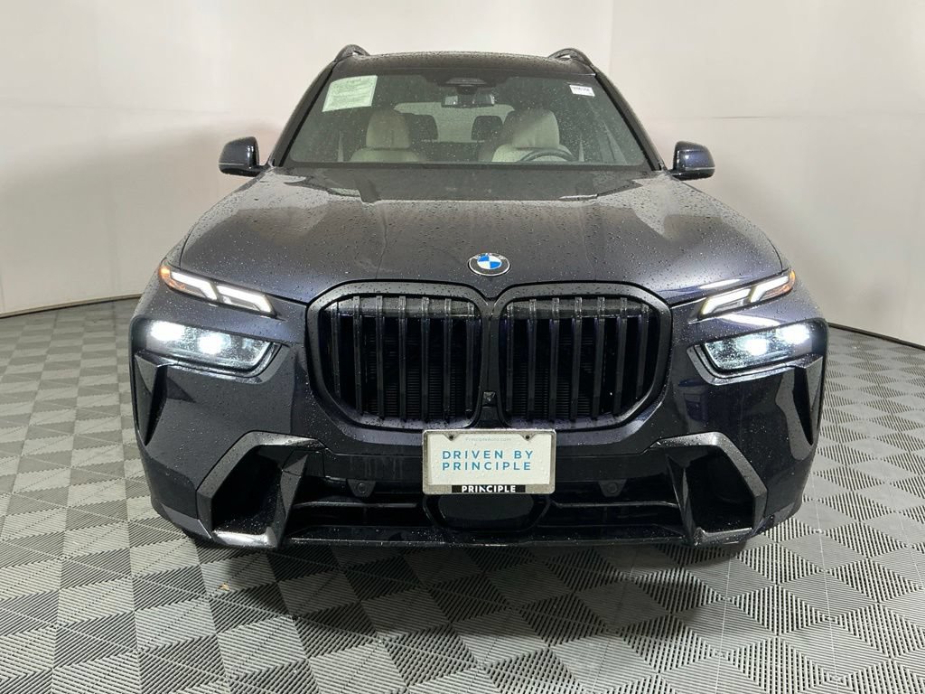 Certified 2026 BMW X7 xDrive40i w/ M Sport Package AWD/4WD image 3