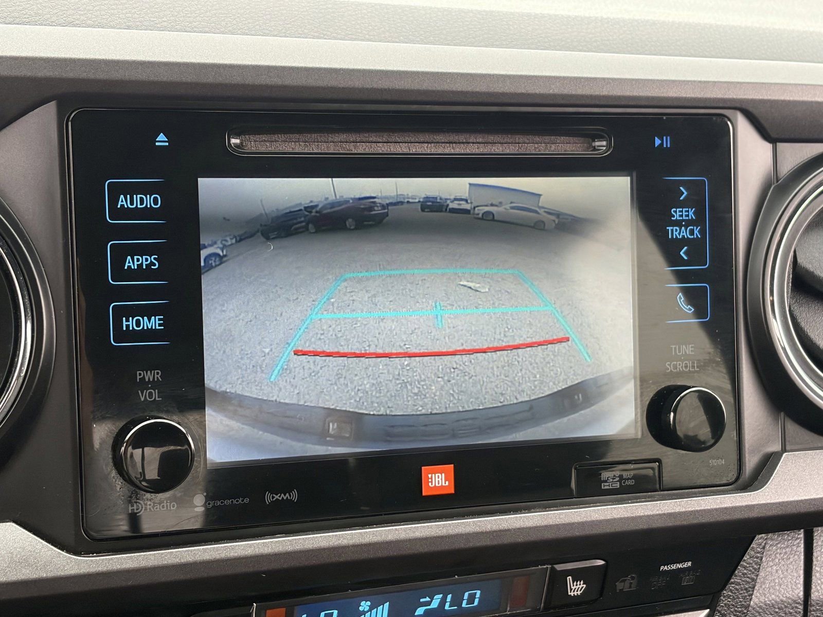 Used 2017 Toyota Tacoma TRD Sport image 28