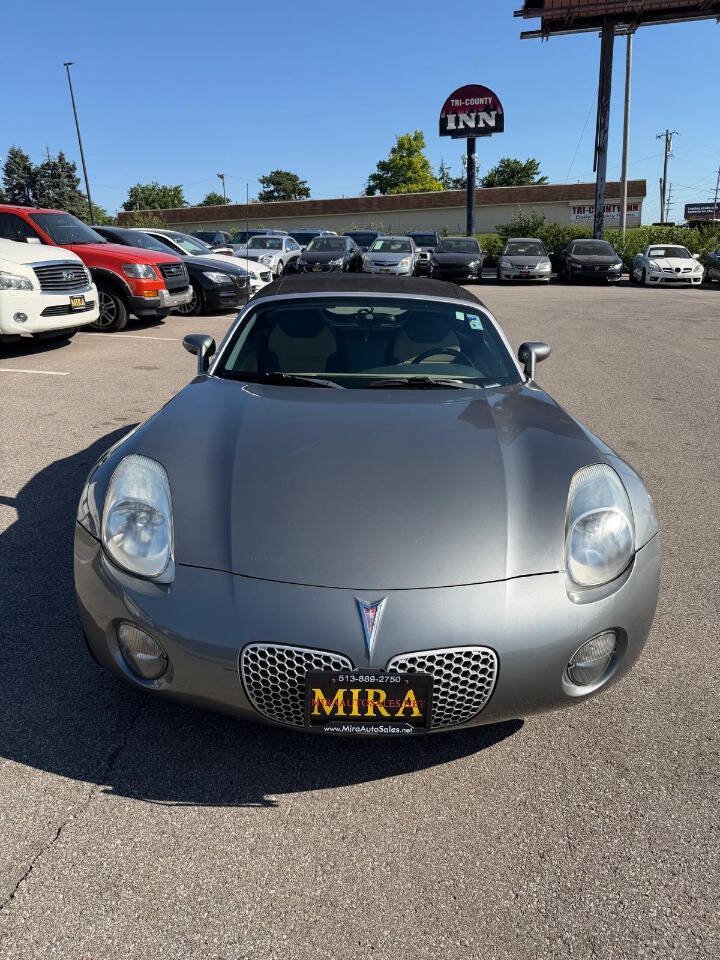 Used 2006 Pontiac Solstice Convertible w/ Premium Package RWD image 40