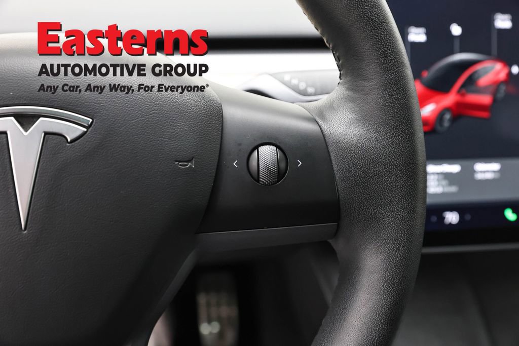 Used 2021 Tesla Model 3 Standard Range Plus image 16
