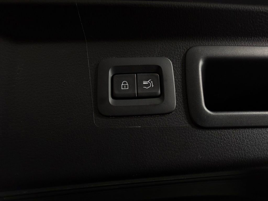 Used 2025 MAZDA CX-50 2.5 Hybrid w/ Premium Plus Pkg image 27