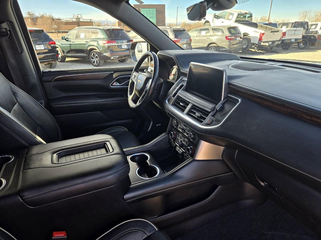 Used 2021 Chevrolet Tahoe Premier w/ Premium Package image 14