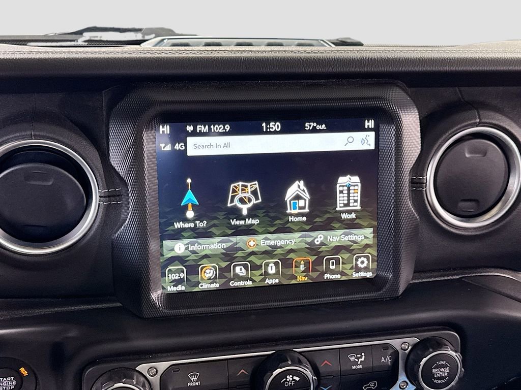 Used 2023 Jeep Wrangler Unlimited Sahara image 21