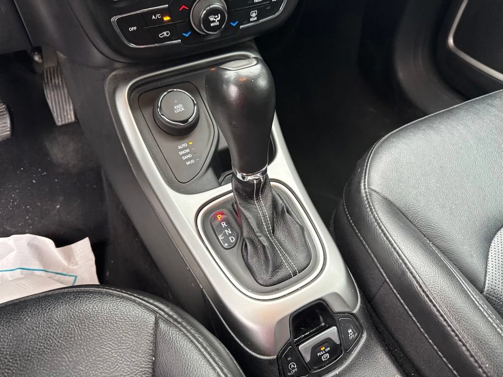 Used 2021 Jeep Compass Latitude AWD/4WD image 7