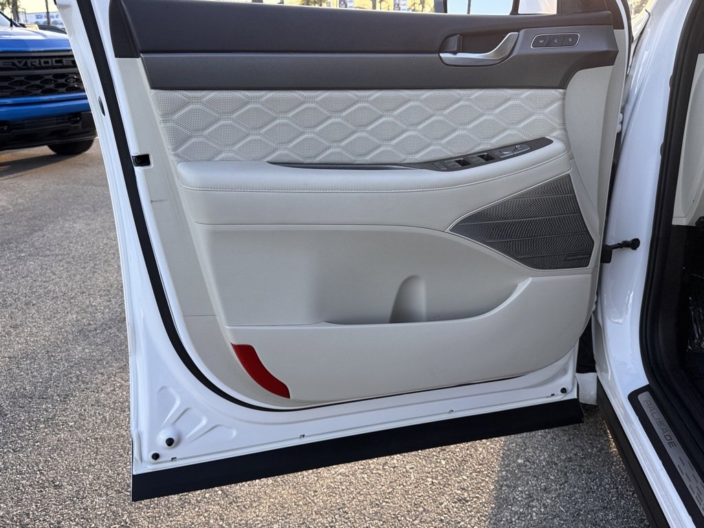 Used 2020 Hyundai Palisade Limited image 16