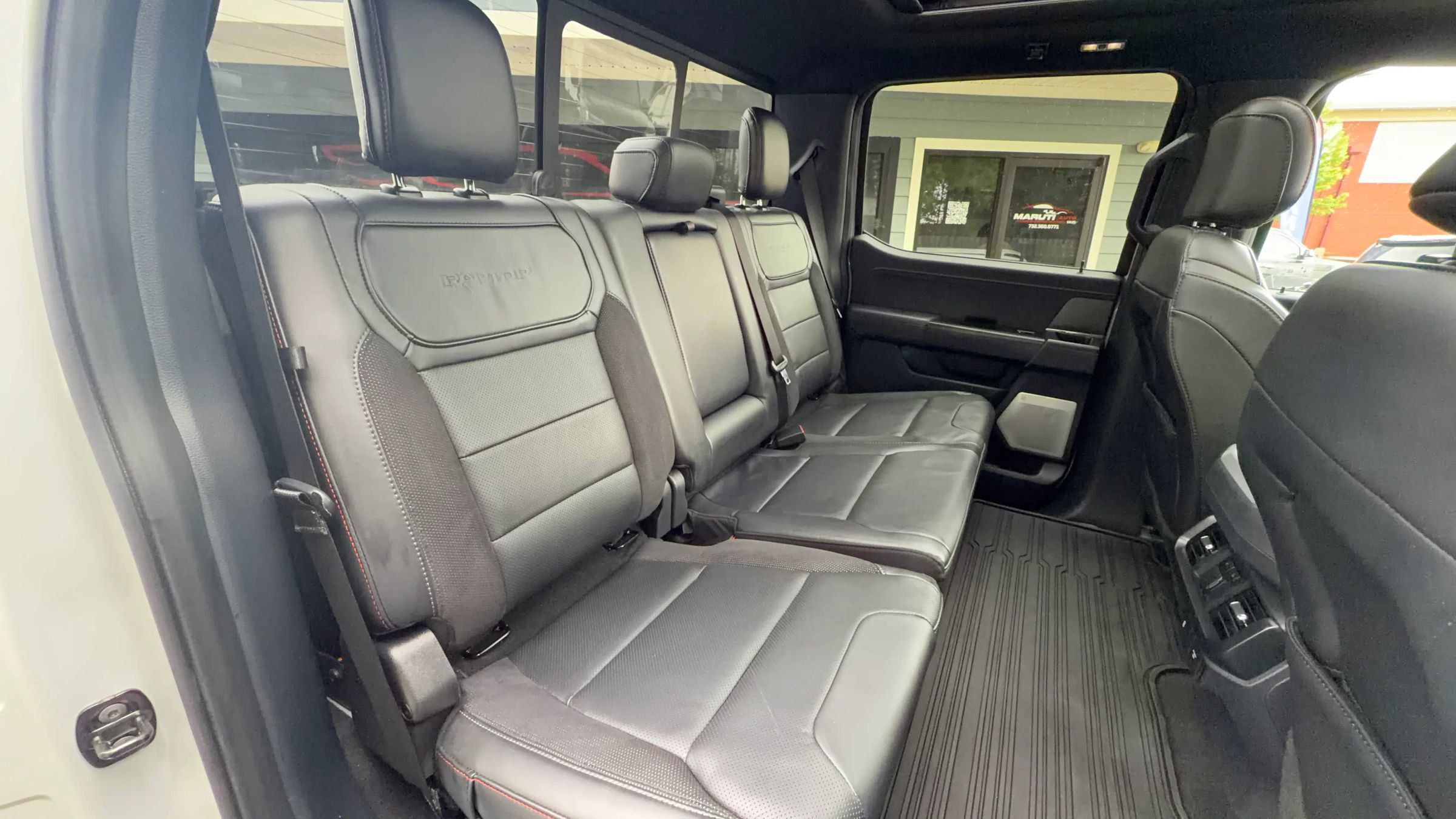 Used 2024 Ford F150 Raptor AWD/4WD image 35