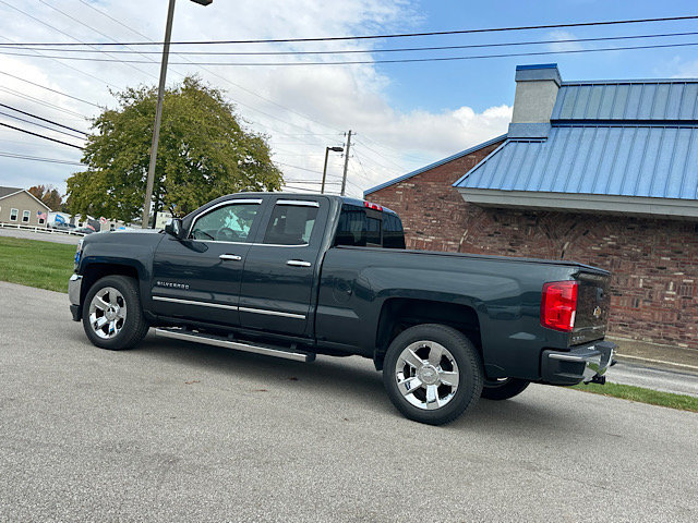 Used 2017 Chevrolet Silverado 1500 LTZ w/ Sport Package AWD/4WD image 3