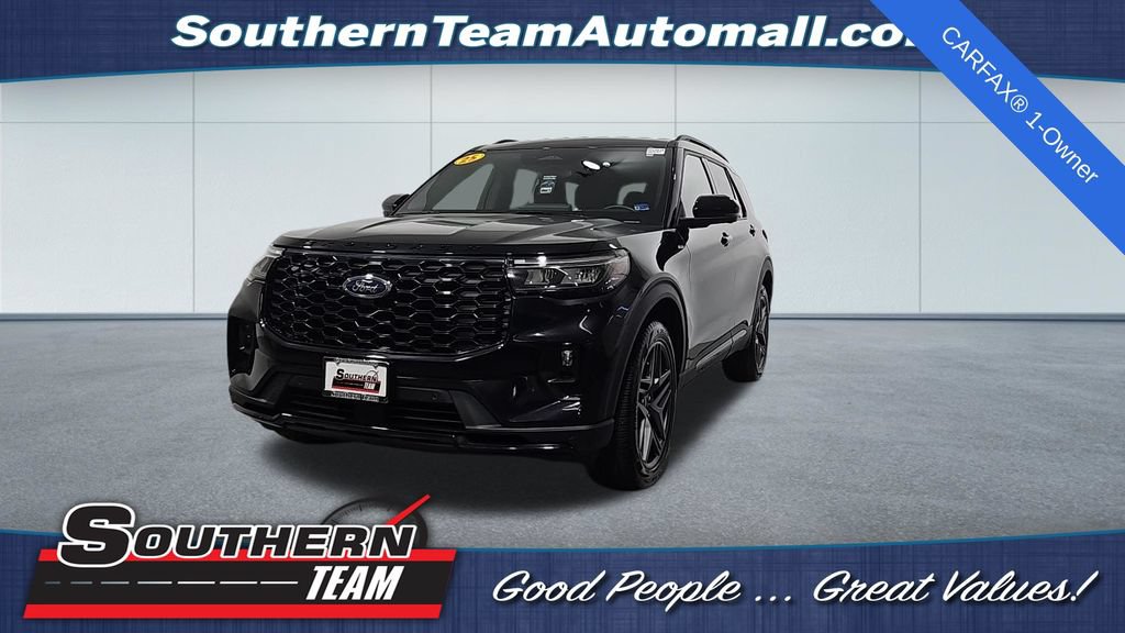 Used 2025 Ford Explorer ST-Line w/ ST-Line Street Pack