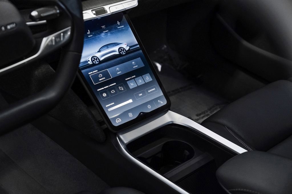 Used 2024 Lucid Air Touring image 30