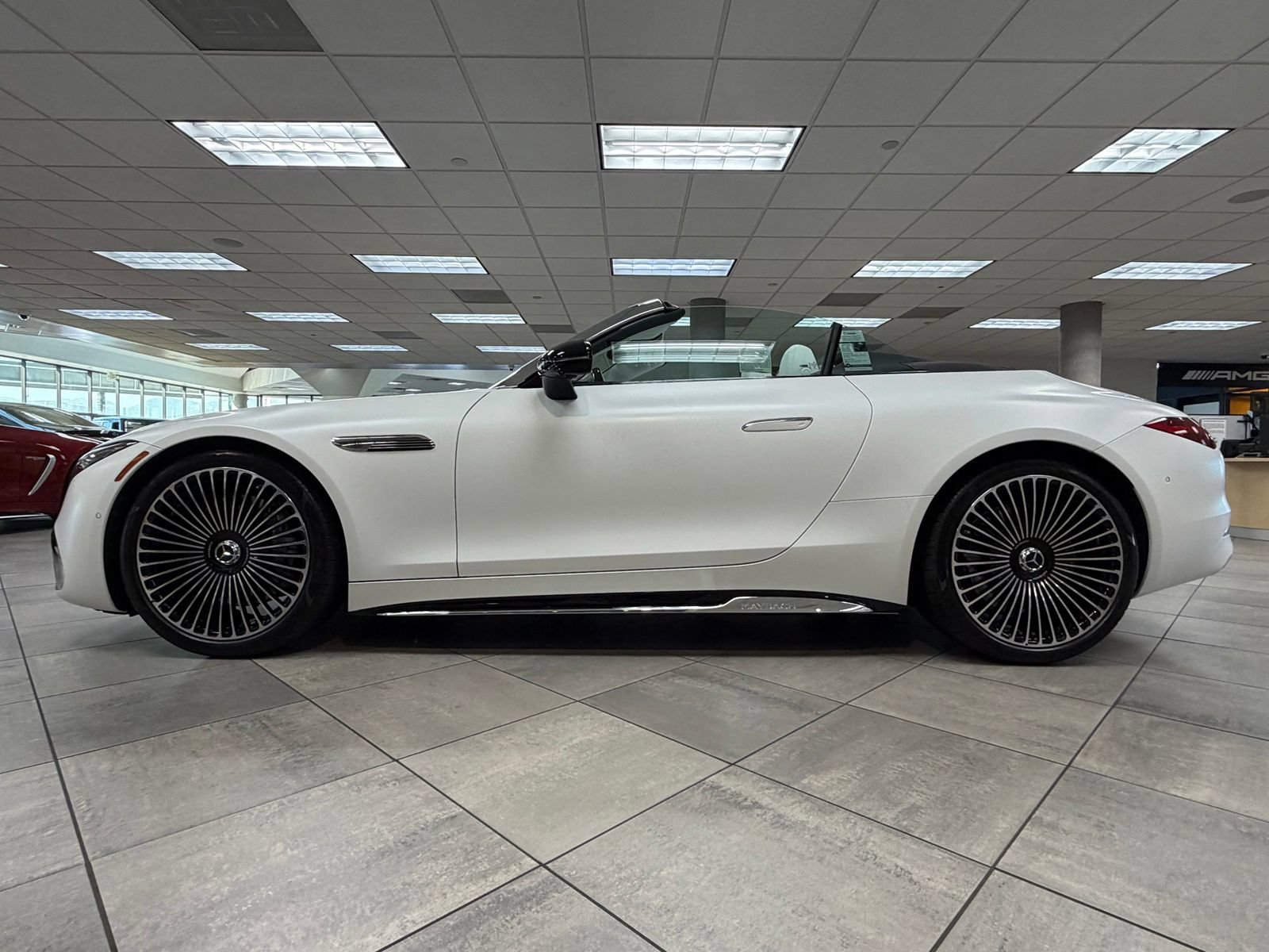 New 2026 Mercedes-Benz Maybach SL 680 image 6