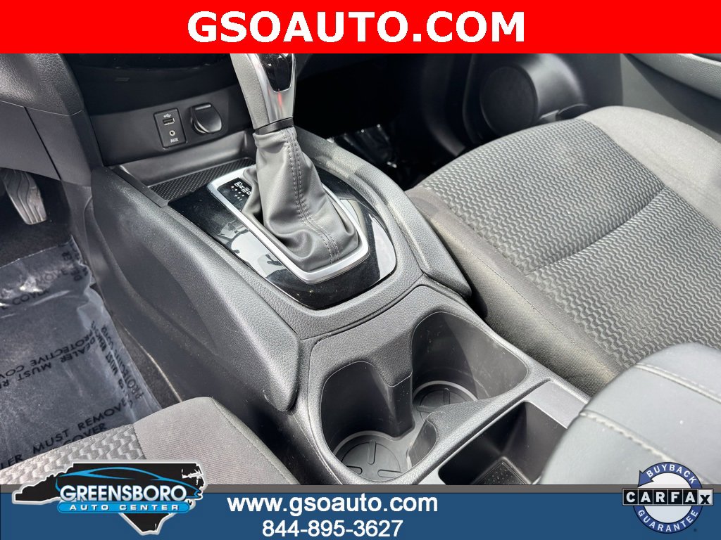 Used 2018 Nissan Rogue Sport S image 27