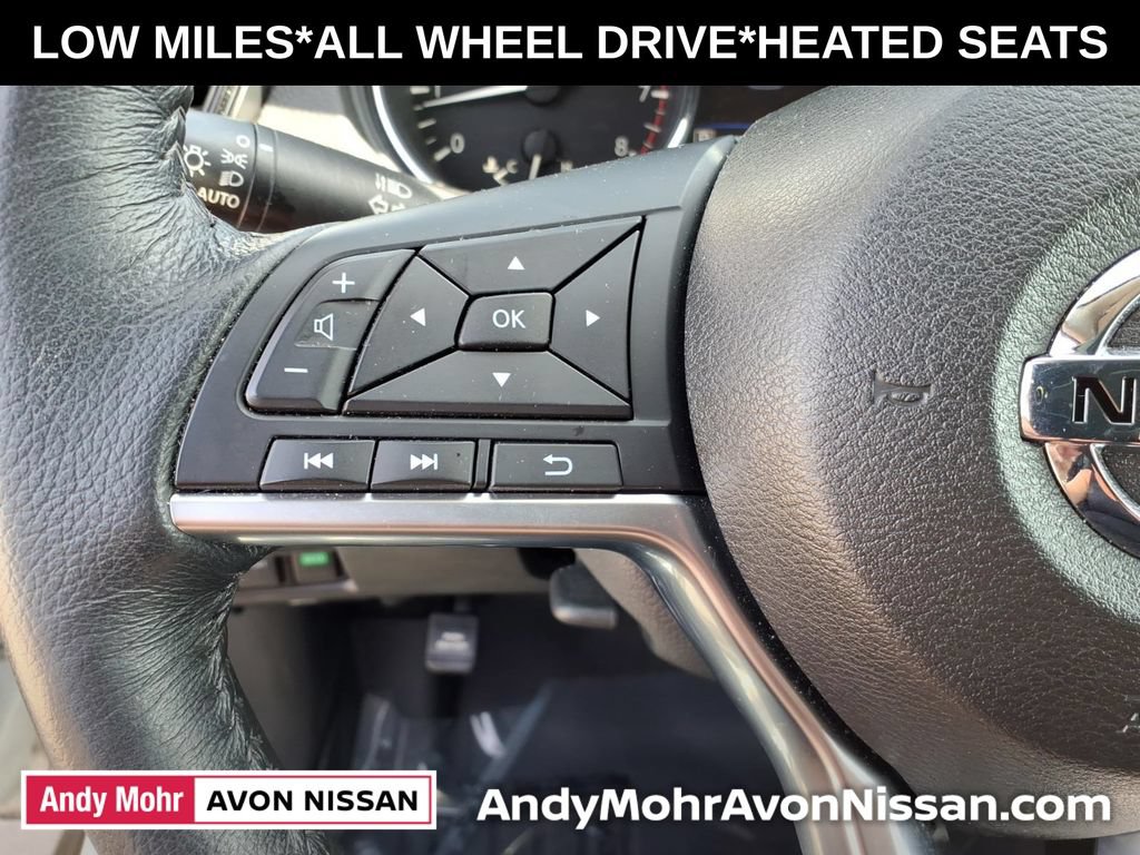 Used 2018 Nissan Rogue SV AWD/4WD image 21