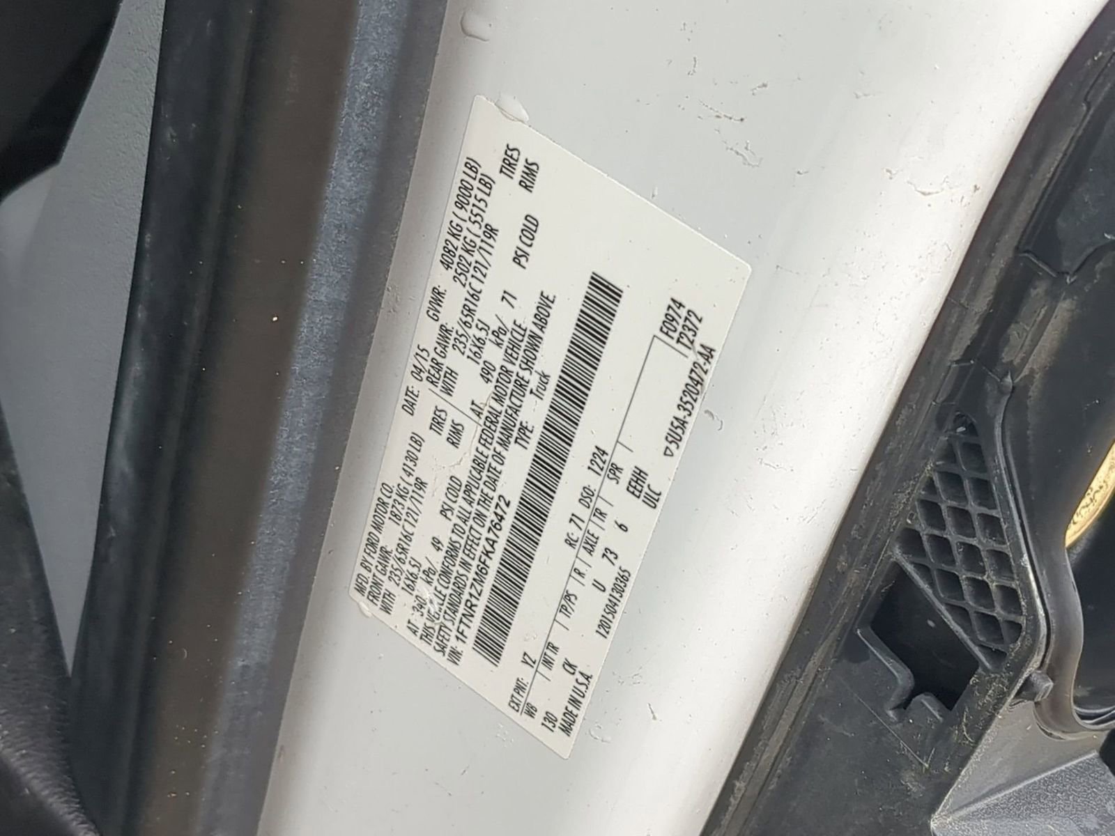 Used 2015 Ford Transit 250 130 Low Roof w/ Exterior Upgrade Package image 31