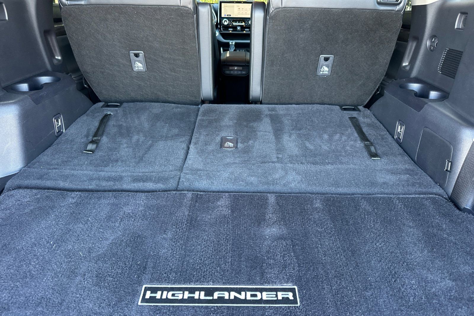 Used 2023 Toyota Highlander Limited AWD/4WD image 19